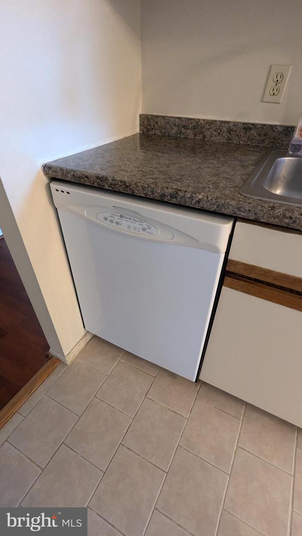 120 N Bethlehem Pike #202-a Property Photo 8