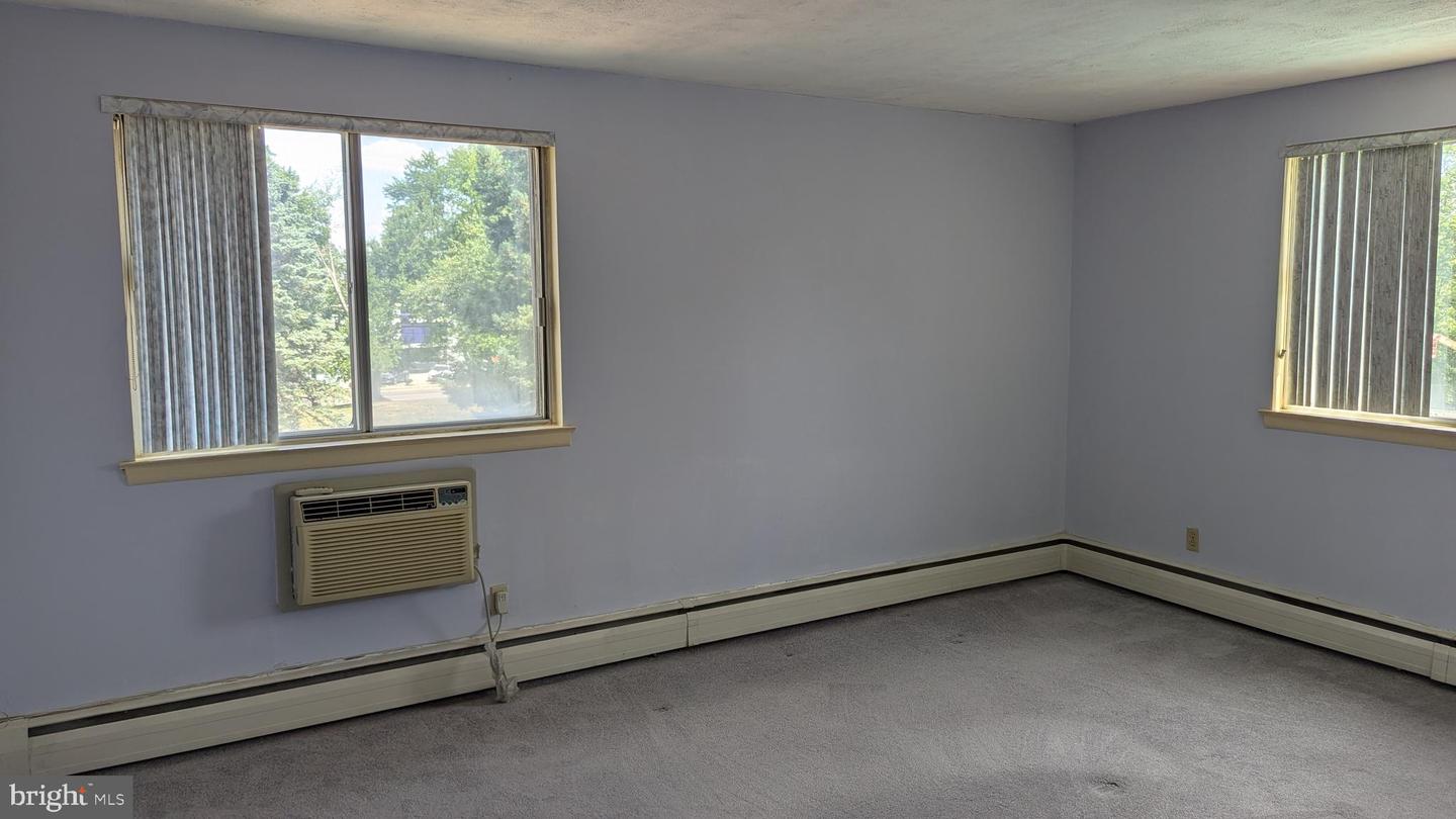 120 N Bethlehem Pike #202-a Property Photo 11