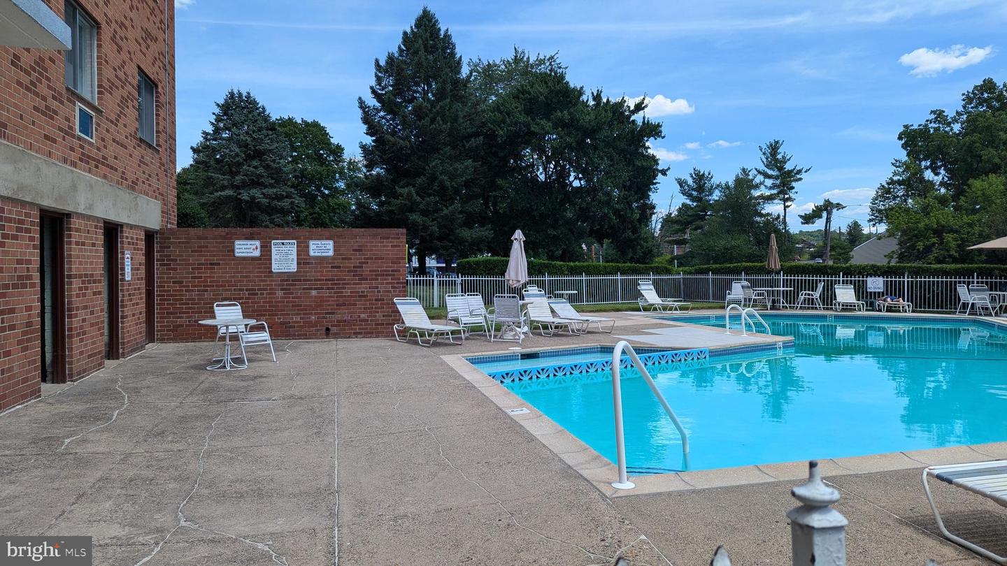 120 N Bethlehem Pike #202-a Property Photo 17