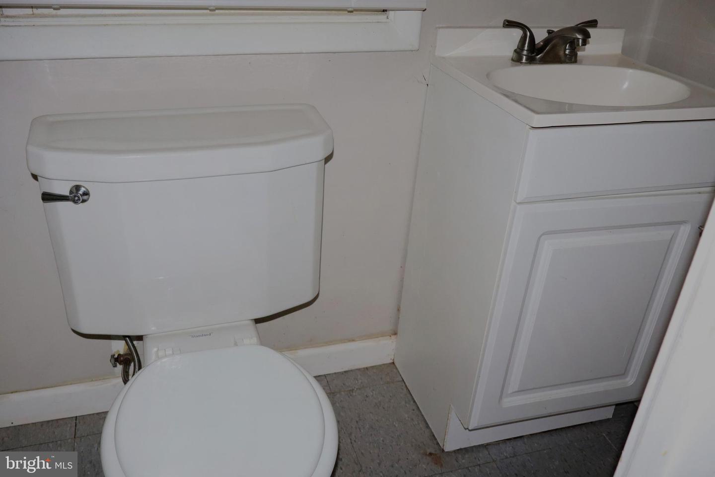 1380 Glenbrook Rd Property Photo 19