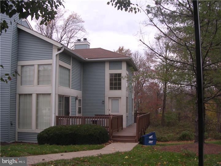 443 BROWN BRIAR CIR Property Photo 1