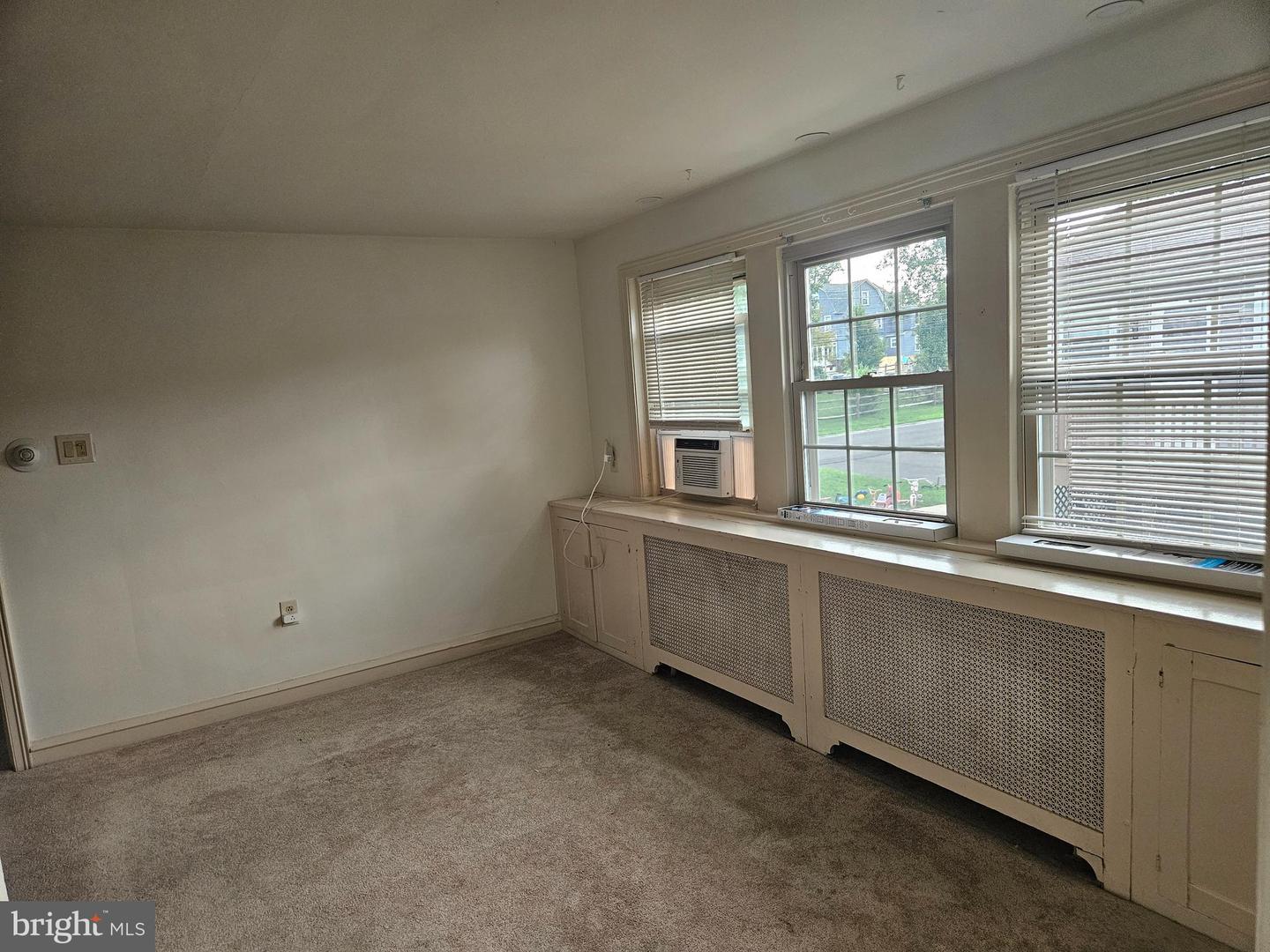237 Central Ave Property Photo 8