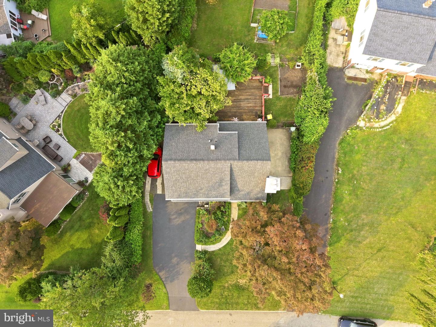 512 Firethorn Rd Property Photo 24