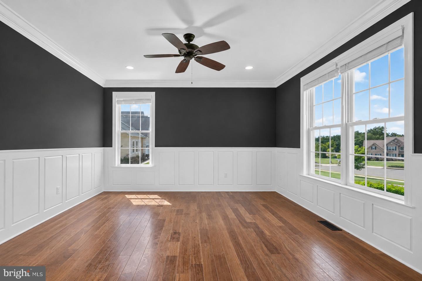 200 Fairway Ct Property Photo 11