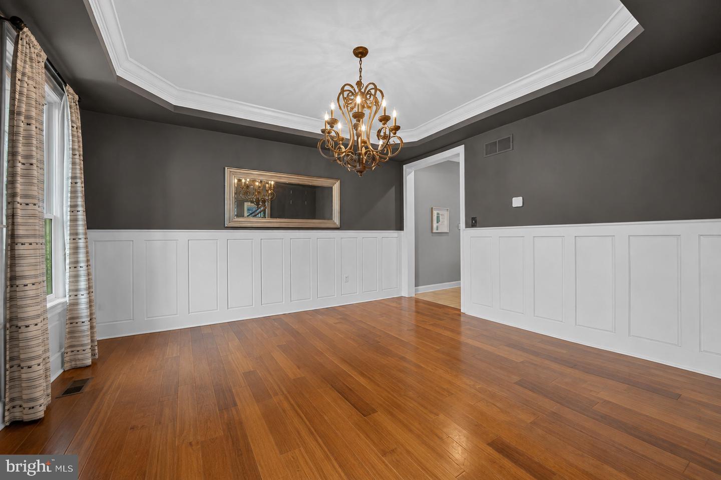 200 Fairway Ct Property Photo 14