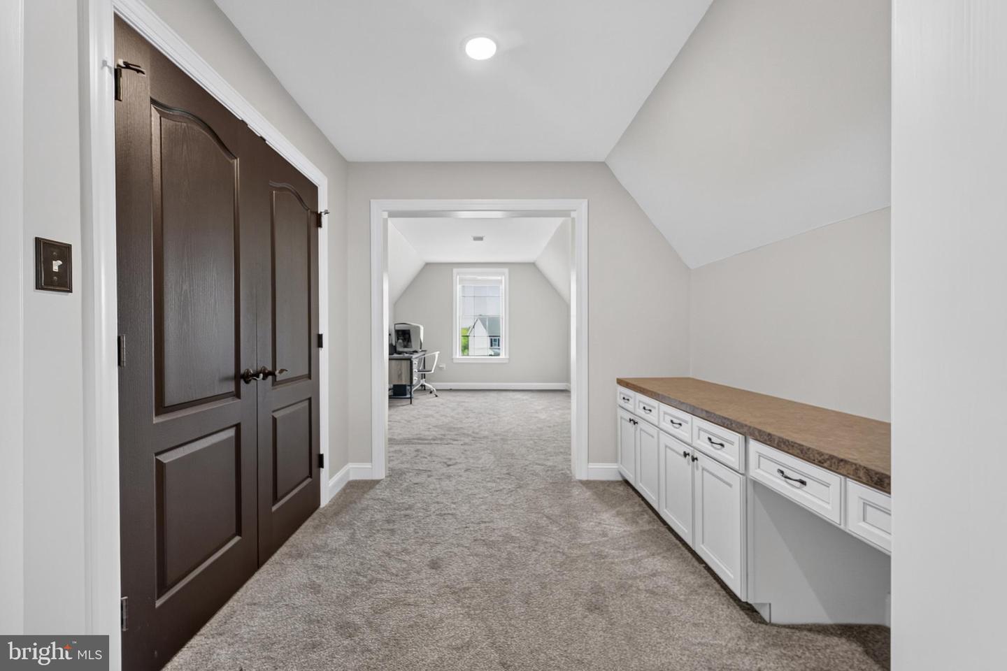 200 Fairway Ct Property Photo 51