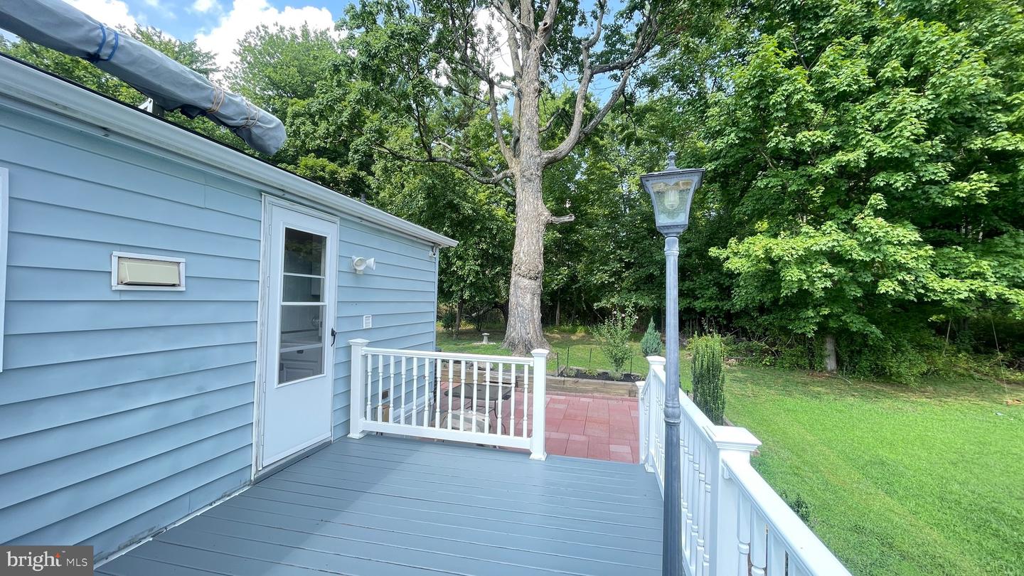 498 Willow Ln Property Photo 27