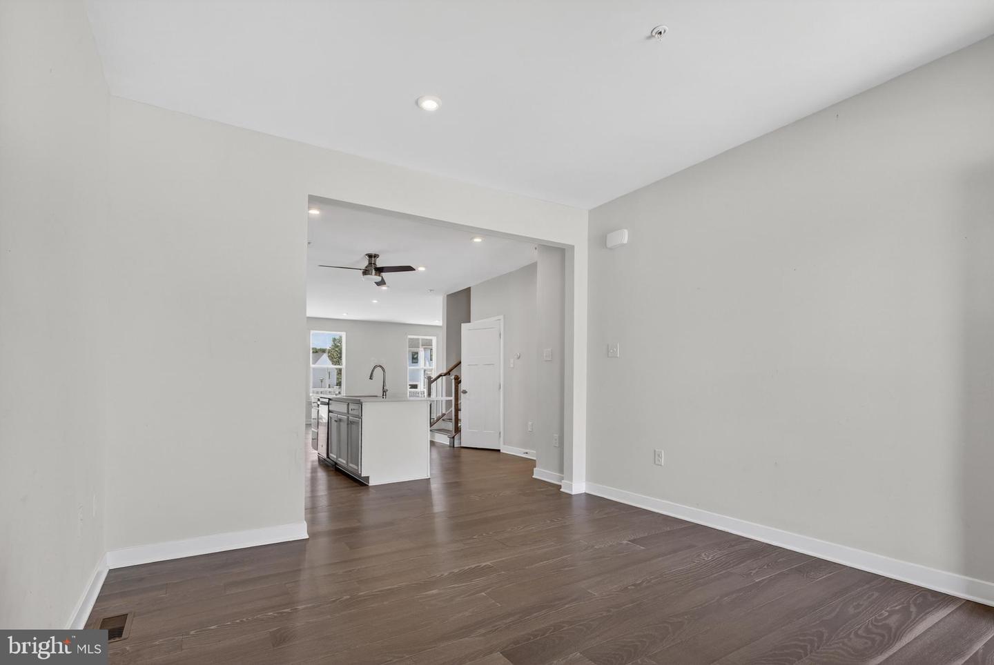 8005 Milltown Cir Property Photo 6