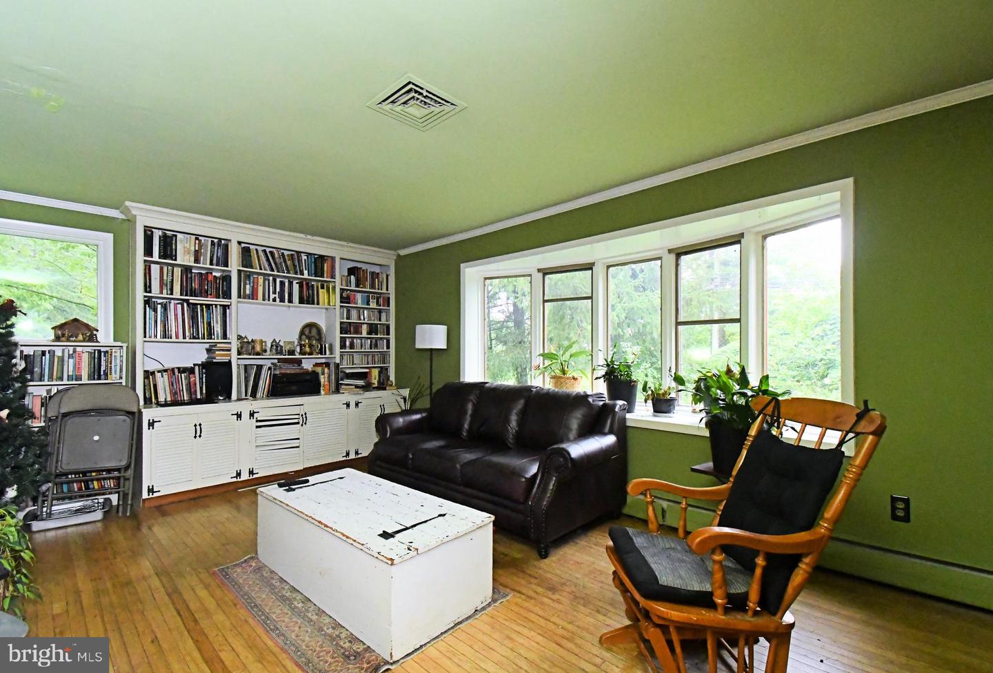 1560 Penllyn Blue Bell Pike Property Photo 8