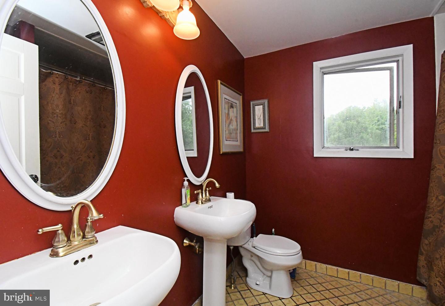 1560 Penllyn Blue Bell Pike Property Photo 27