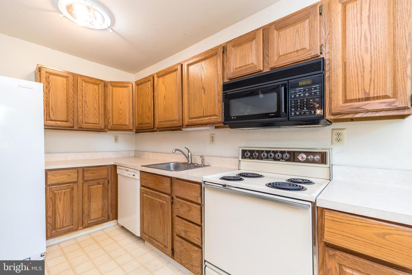1522 Salaway Ct Property Photo 8