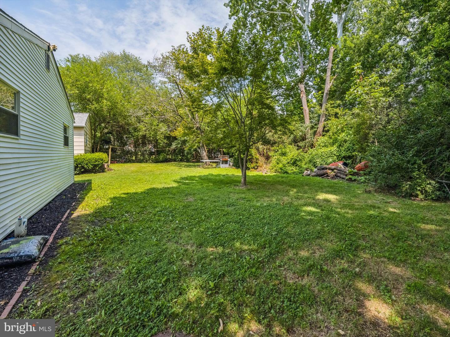 2837 Anzac Ave Property Photo 8