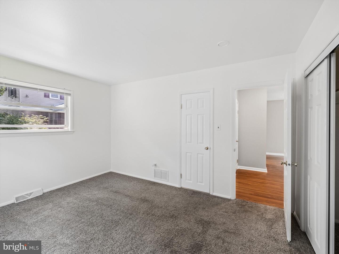 2837 Anzac Ave Property Photo 25