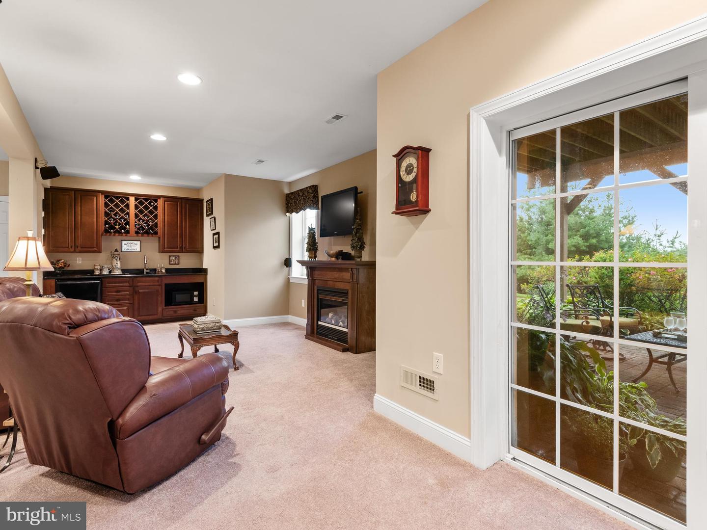 2242 Chandler Ln Property Photo 37