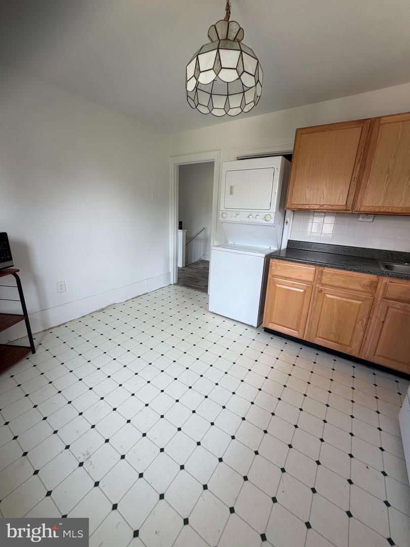 206 Brookdale Ave Property Photo 28