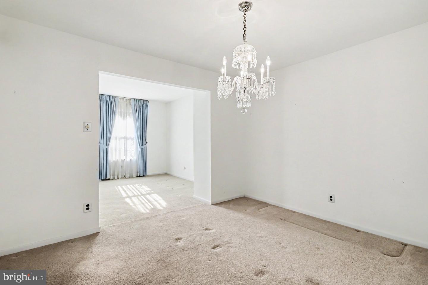 811 Wright Dr Property Photo 10