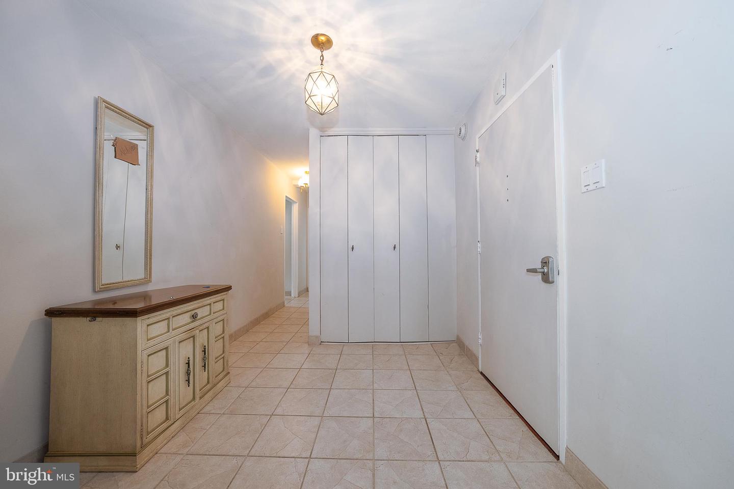 50 Belmont Ave #415 Property Photo 6