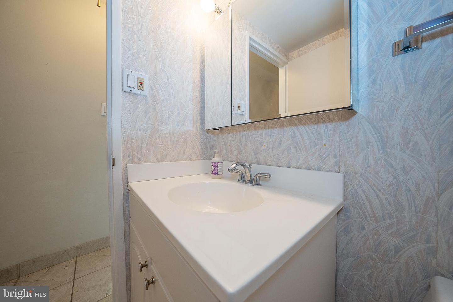 50 Belmont Ave #415 Property Photo 18