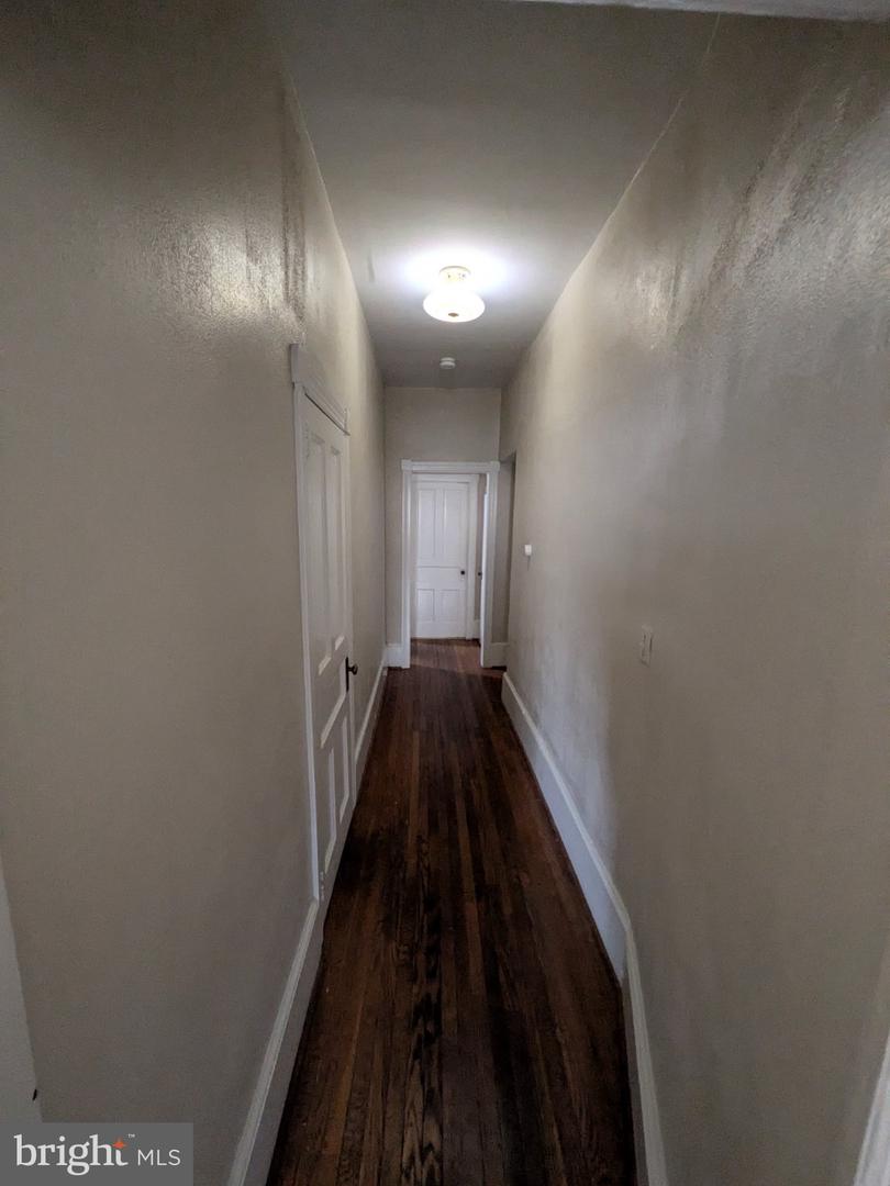 441 E Main St #1 First Floor Property Photo 4