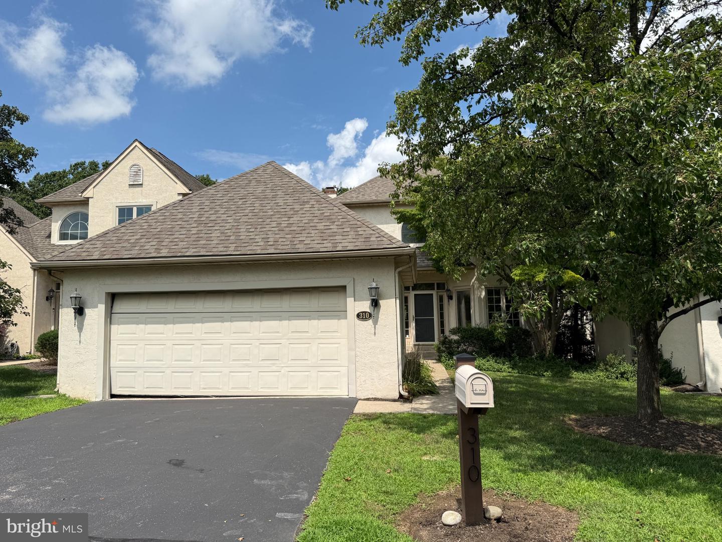 310 OVERLOOK LN