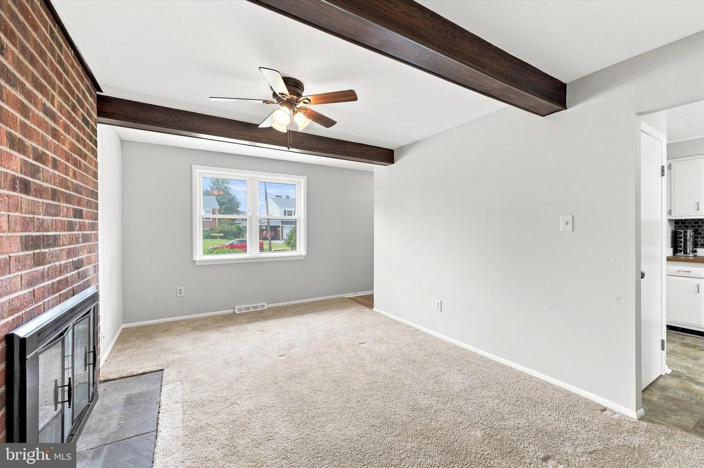 252 W Beidler Rd Property Photo 19