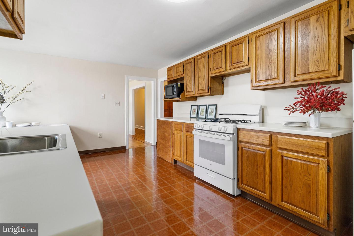900 Valley Rd #c-403 Property Photo 24