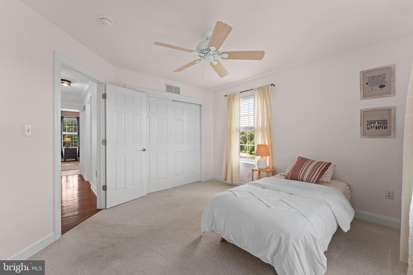 521 Dewar Dr Property Photo 31