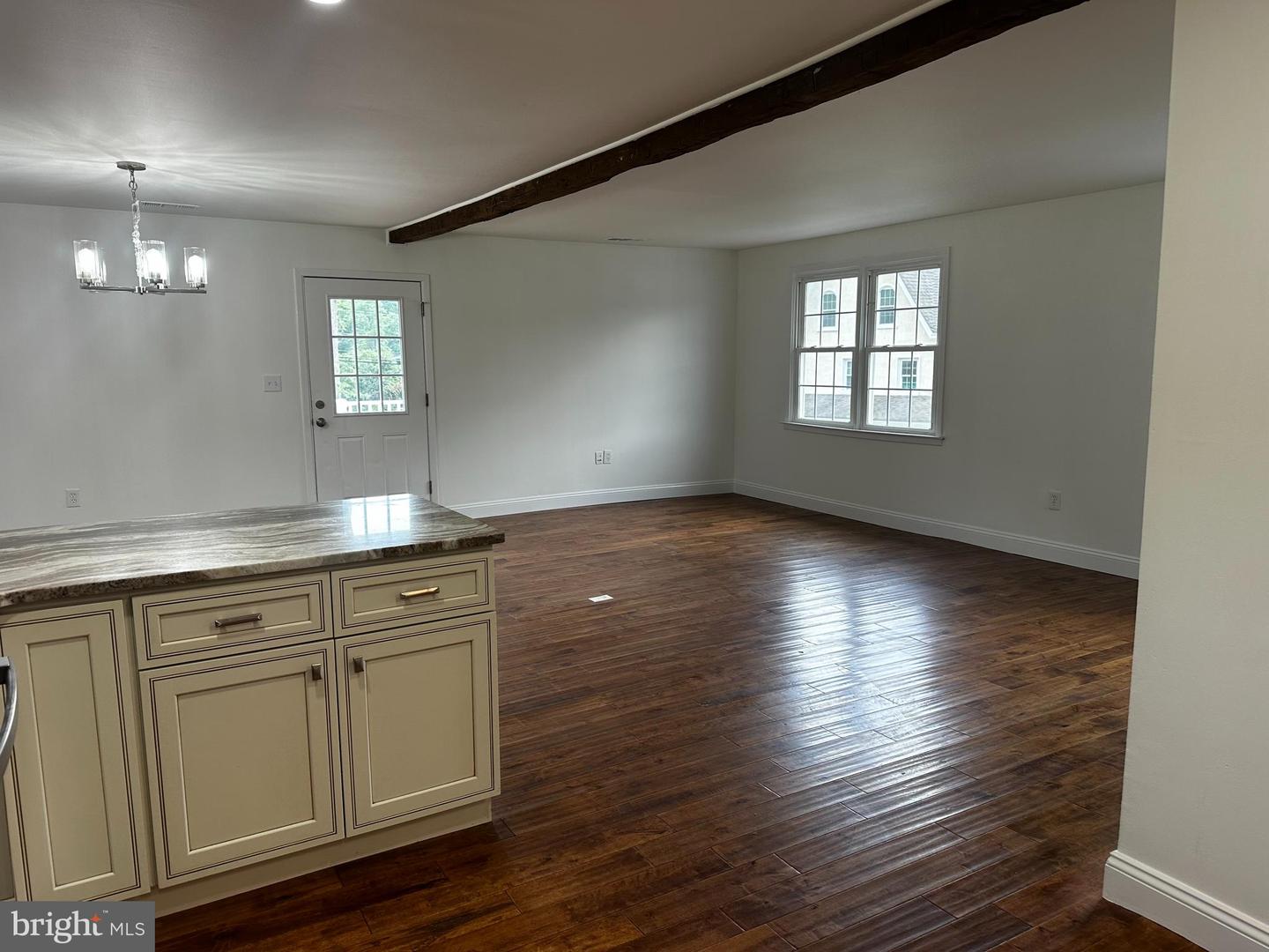 1009 Davis Grove Rd Property Photo 7