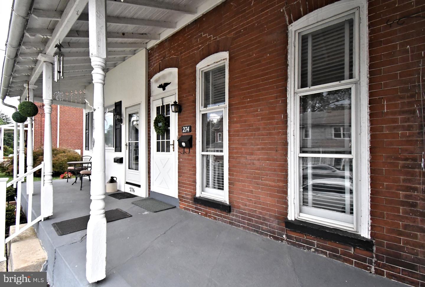 274 Green St # Property Photo 5