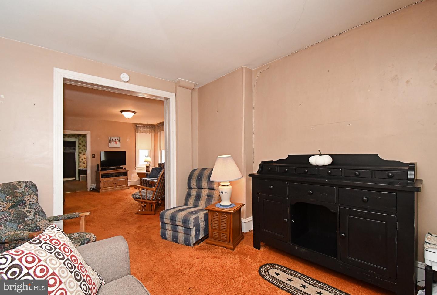 274 Green St # Property Photo 6