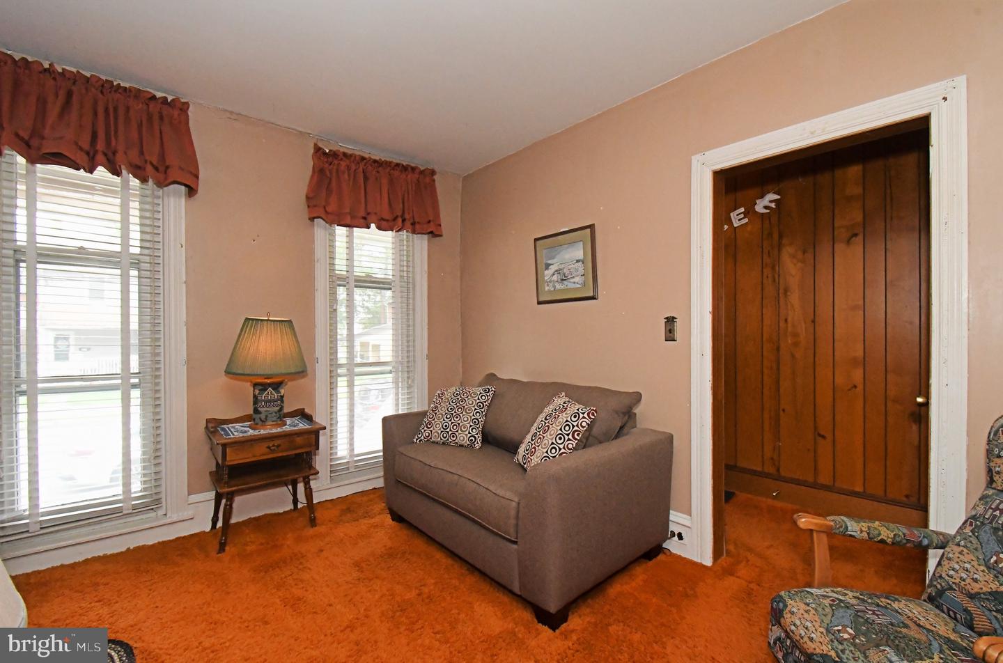 274 Green St # Property Photo 9