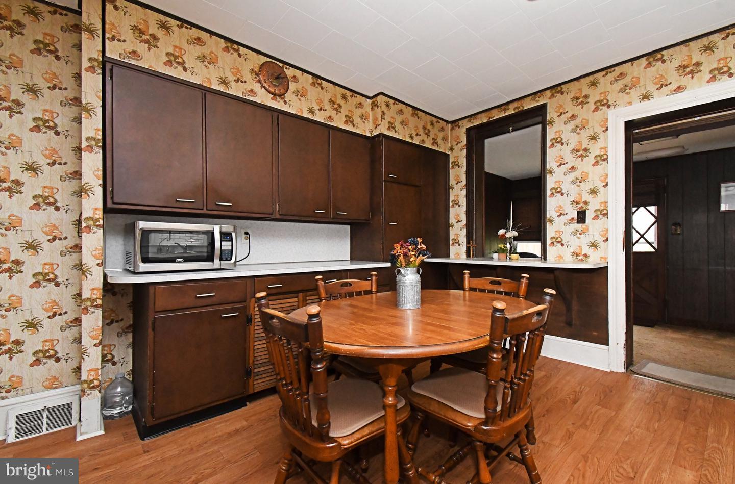 274 Green St # Property Photo 15