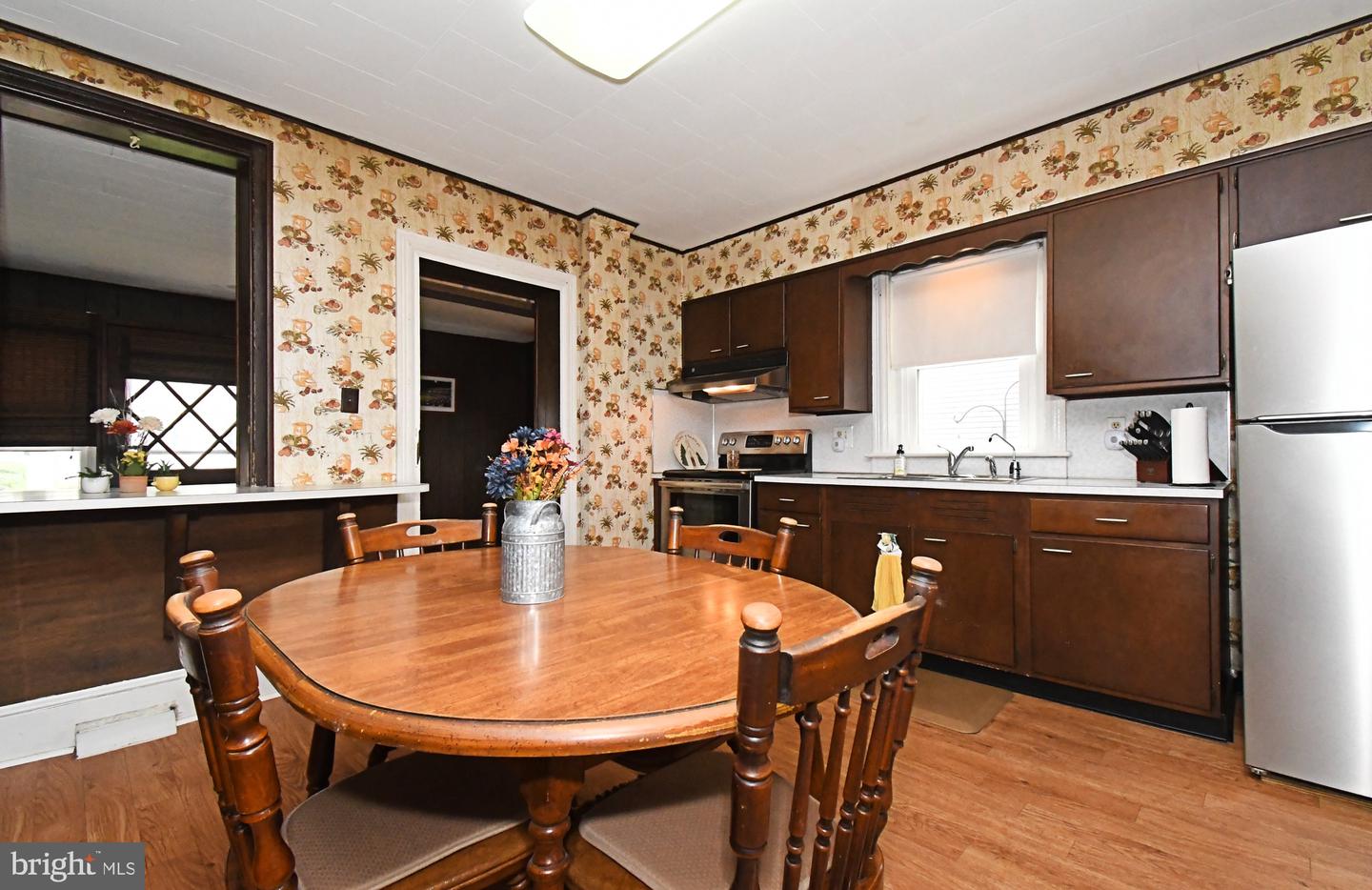 274 Green St # Property Photo 16