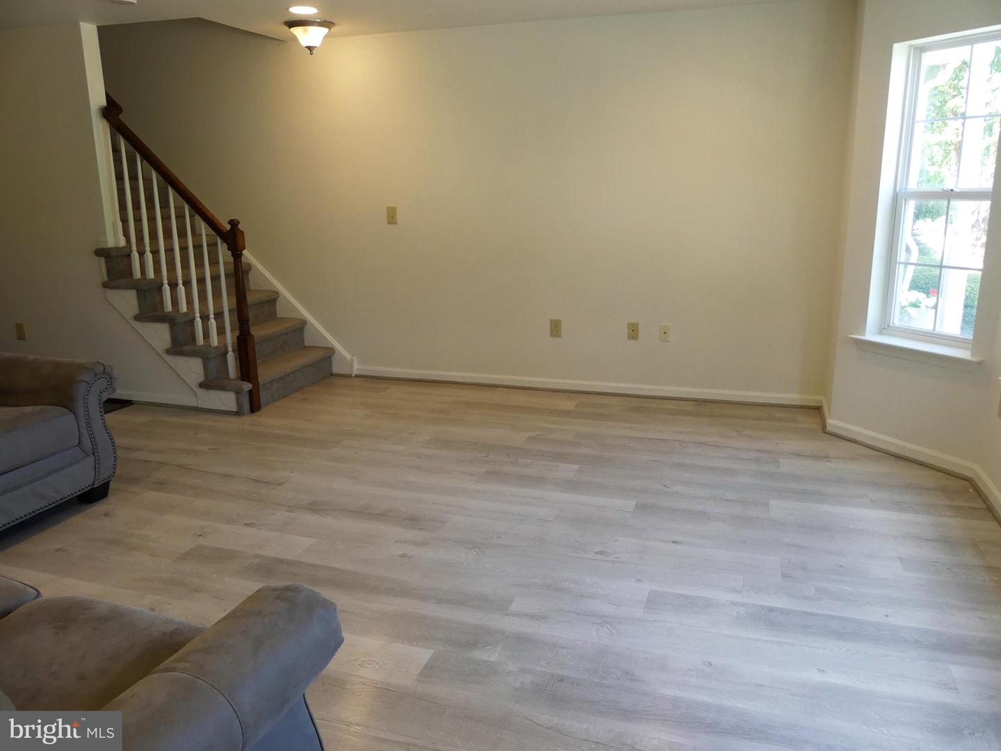 2034 Berkeley Dr #m40 Property Photo 3
