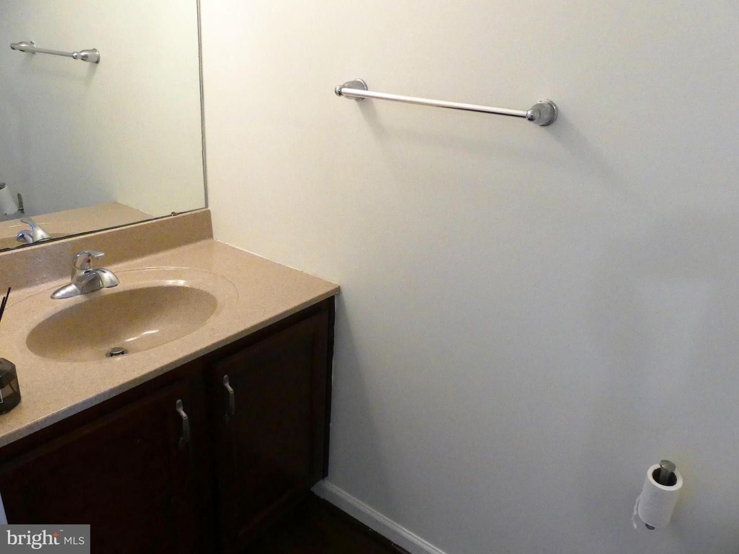 2034 Berkeley Dr #m40 Property Photo 11