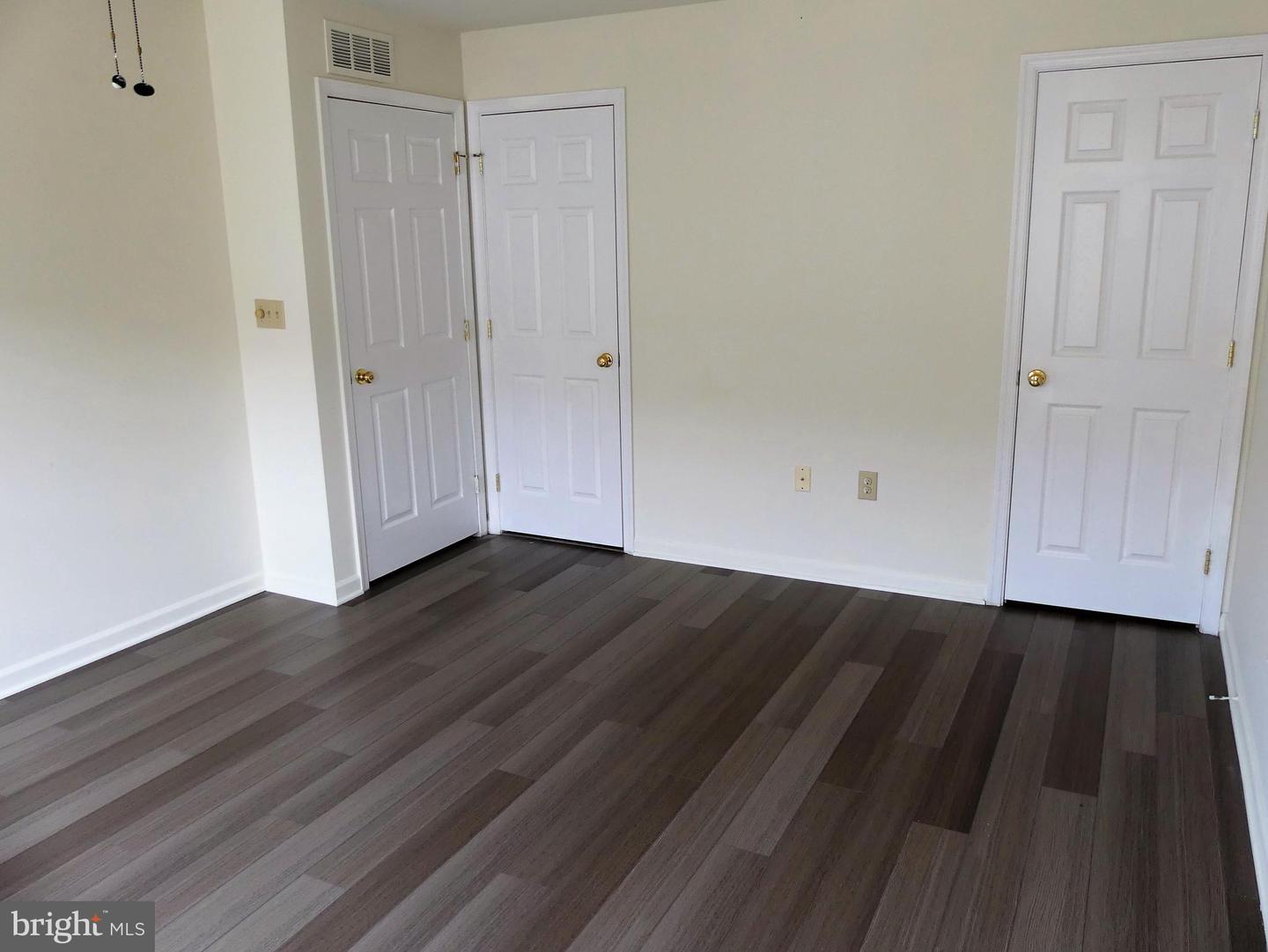 2034 Berkeley Dr #m40 Property Photo 13