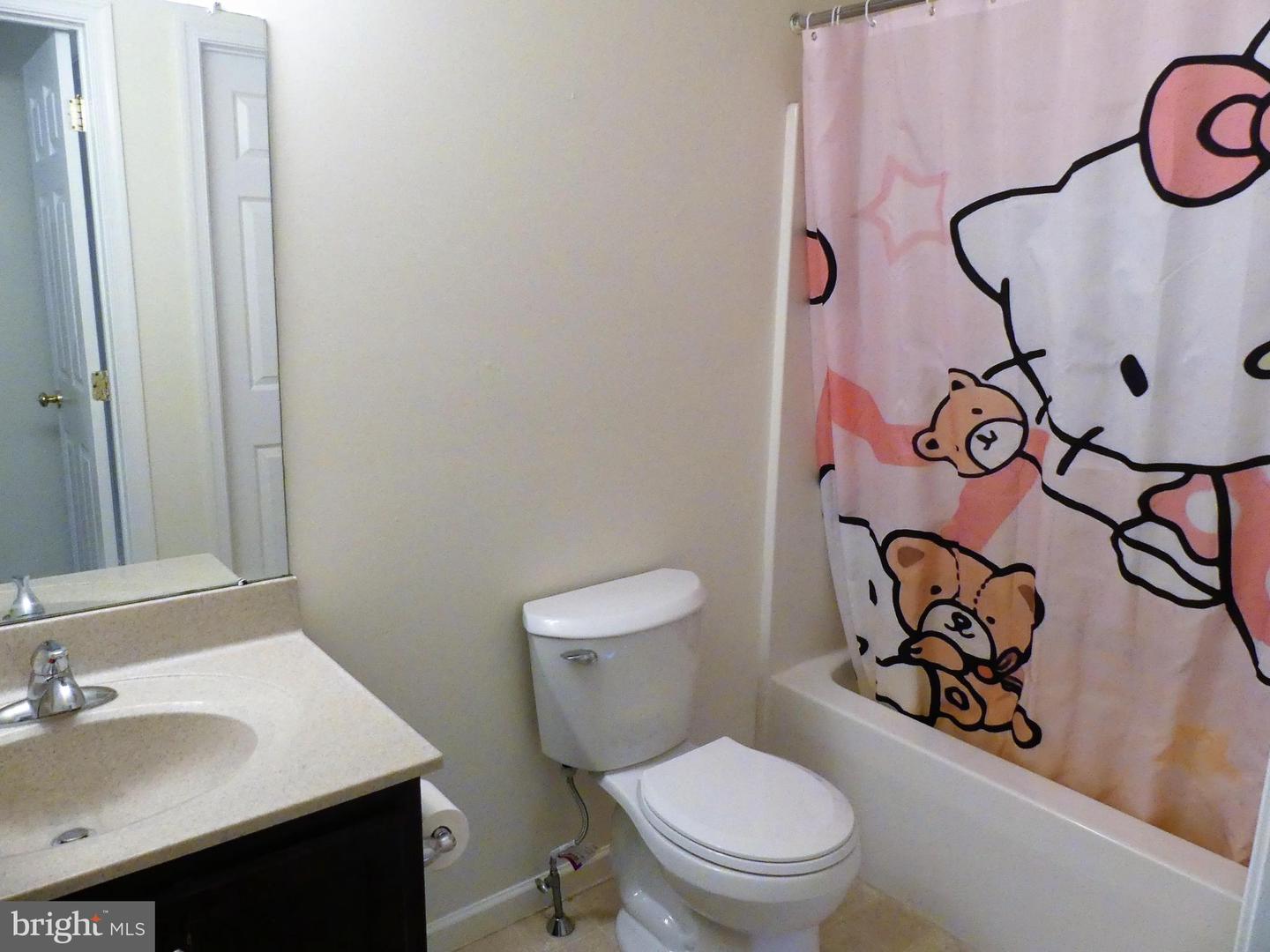 2034 Berkeley Dr #m40 Property Photo 17