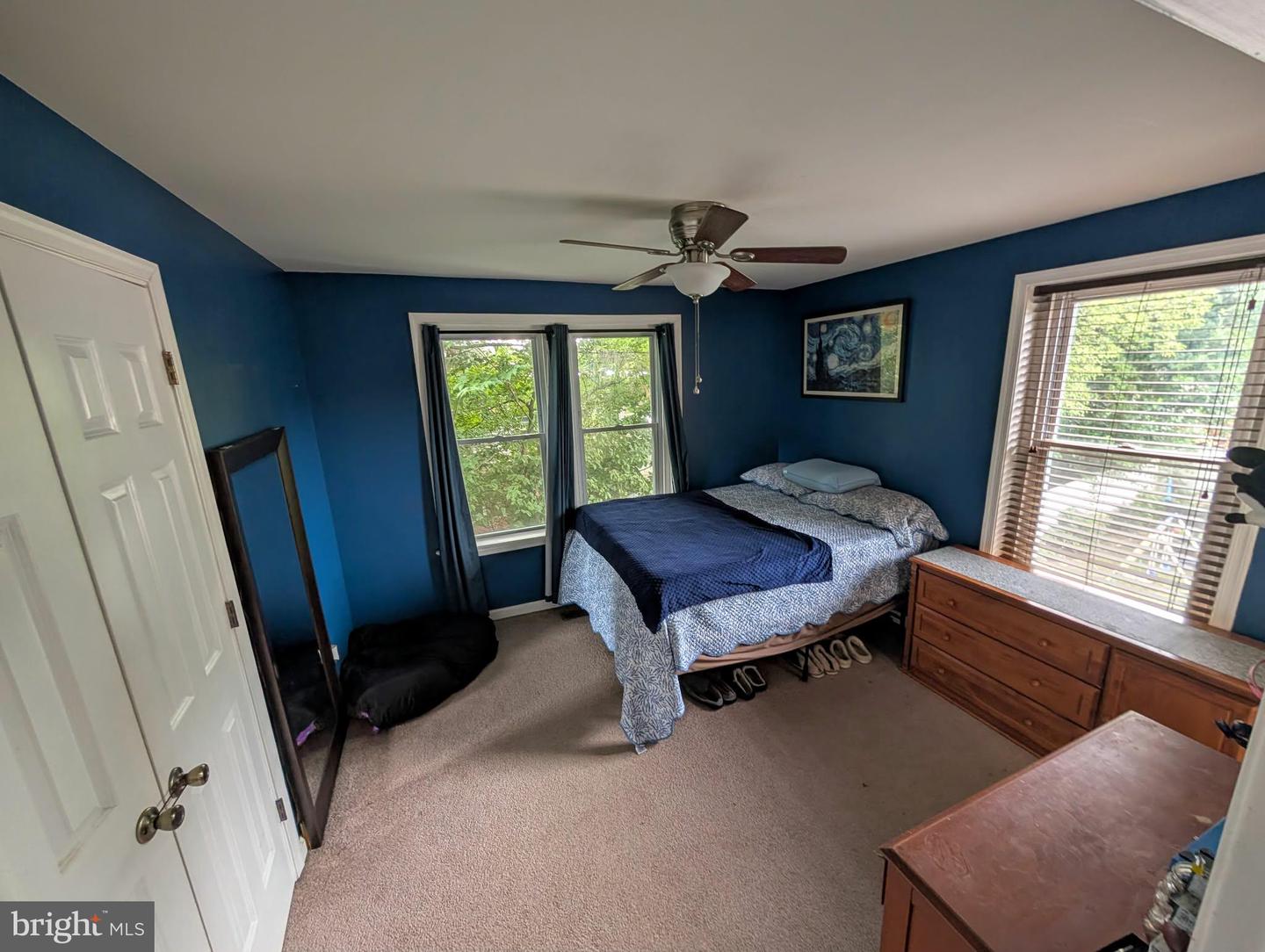 33 Centre Ave Property Photo 14