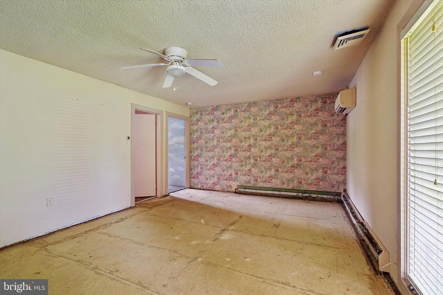 406 Lower State Rd Property Photo 33
