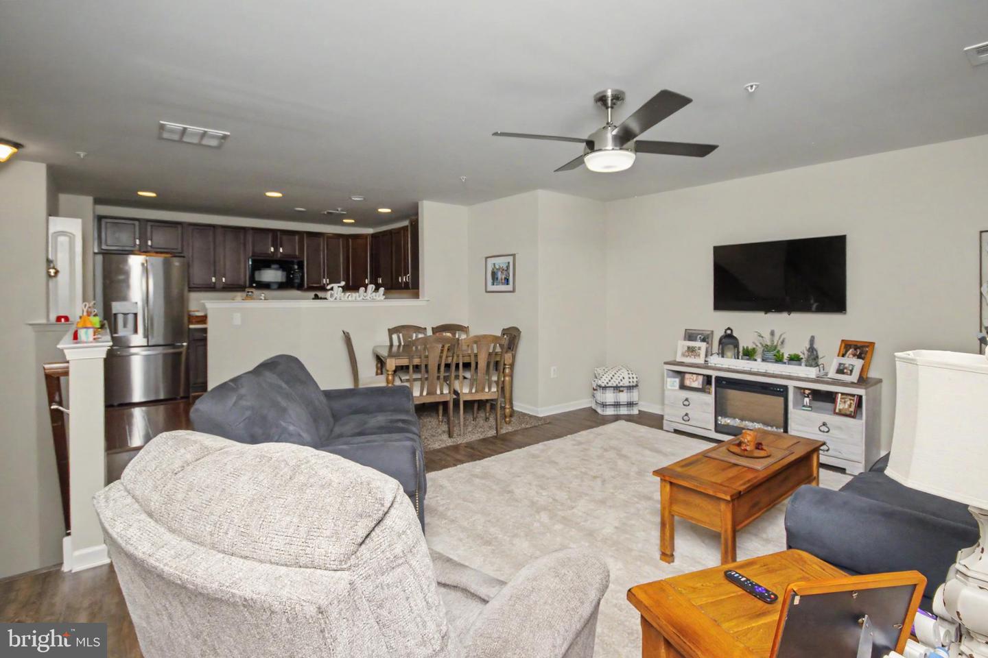 2075 Morgan Hill Dr #m30 Property Photo 9