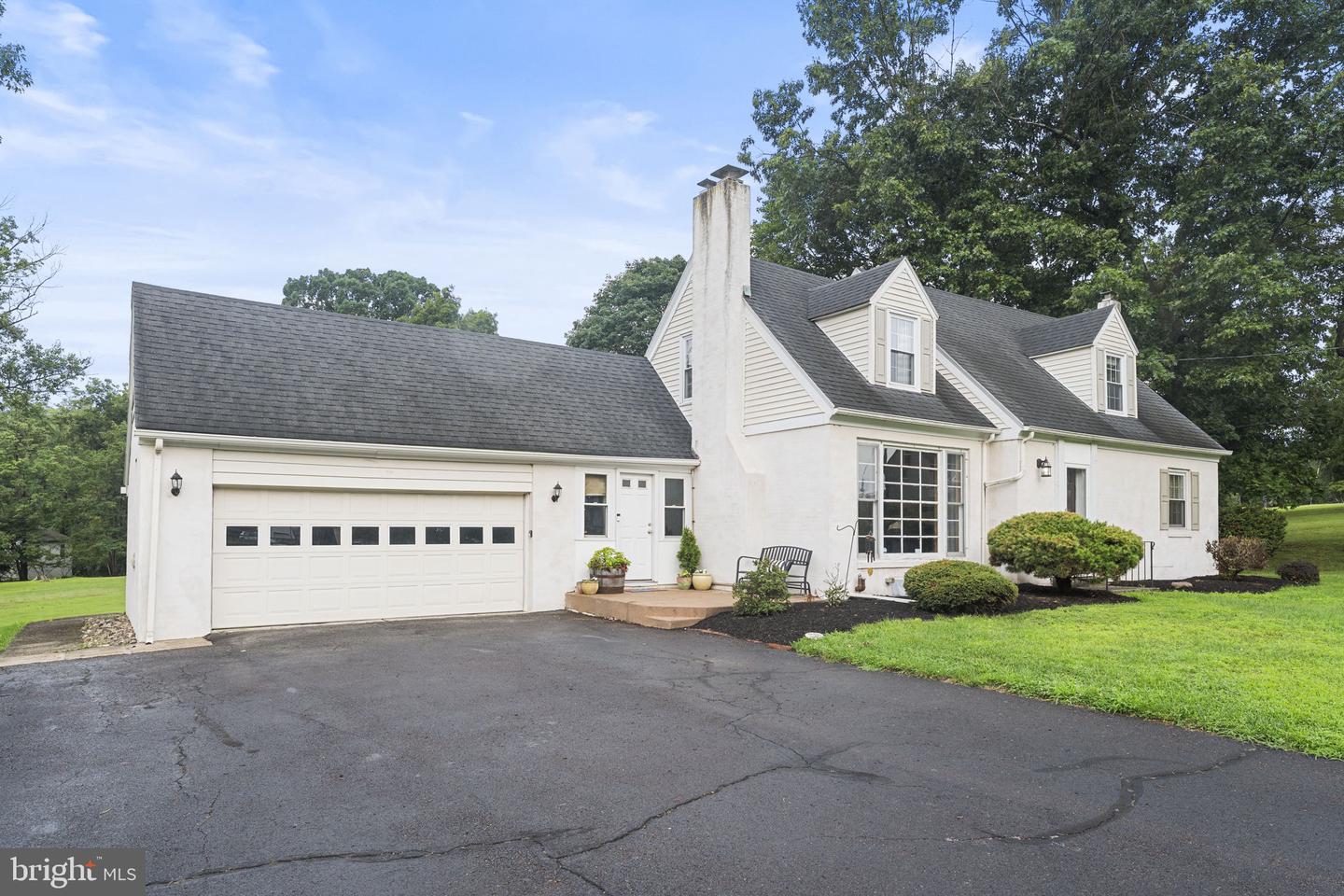 49 Benner Rd Property Photo 2