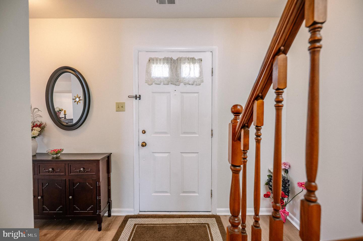 1713 Jamison Ct Property Photo 3