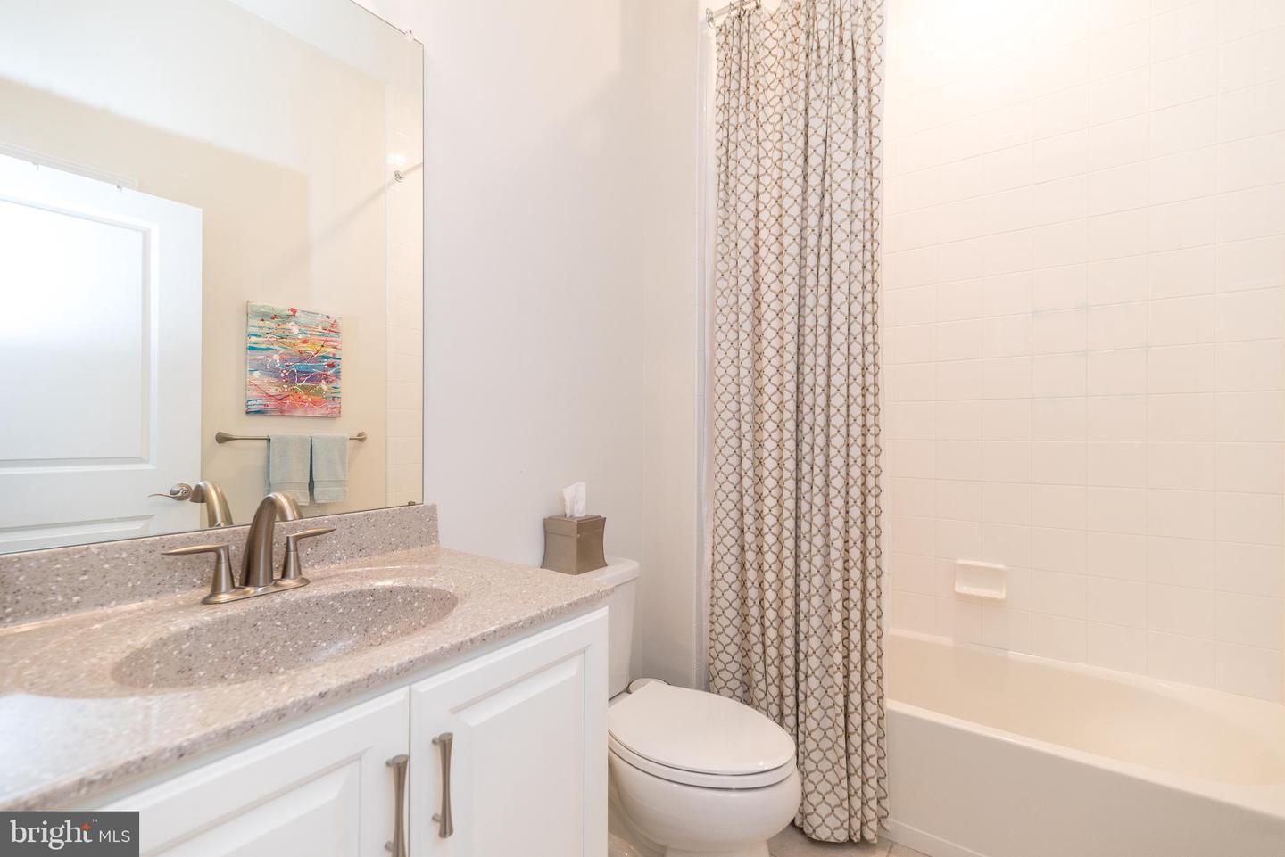 140 Redwood Street Property Photo 31