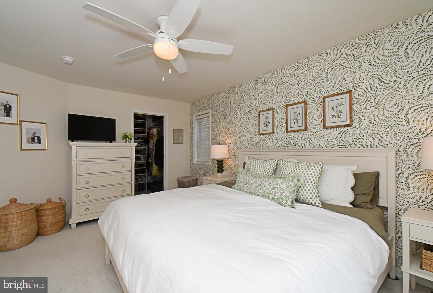 313 W 3rd Ave # Property Photo 29
