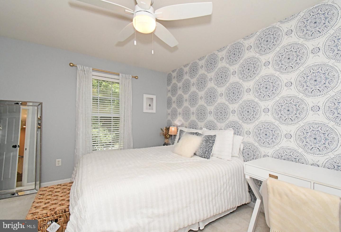 313 W 3rd Ave # Property Photo 34
