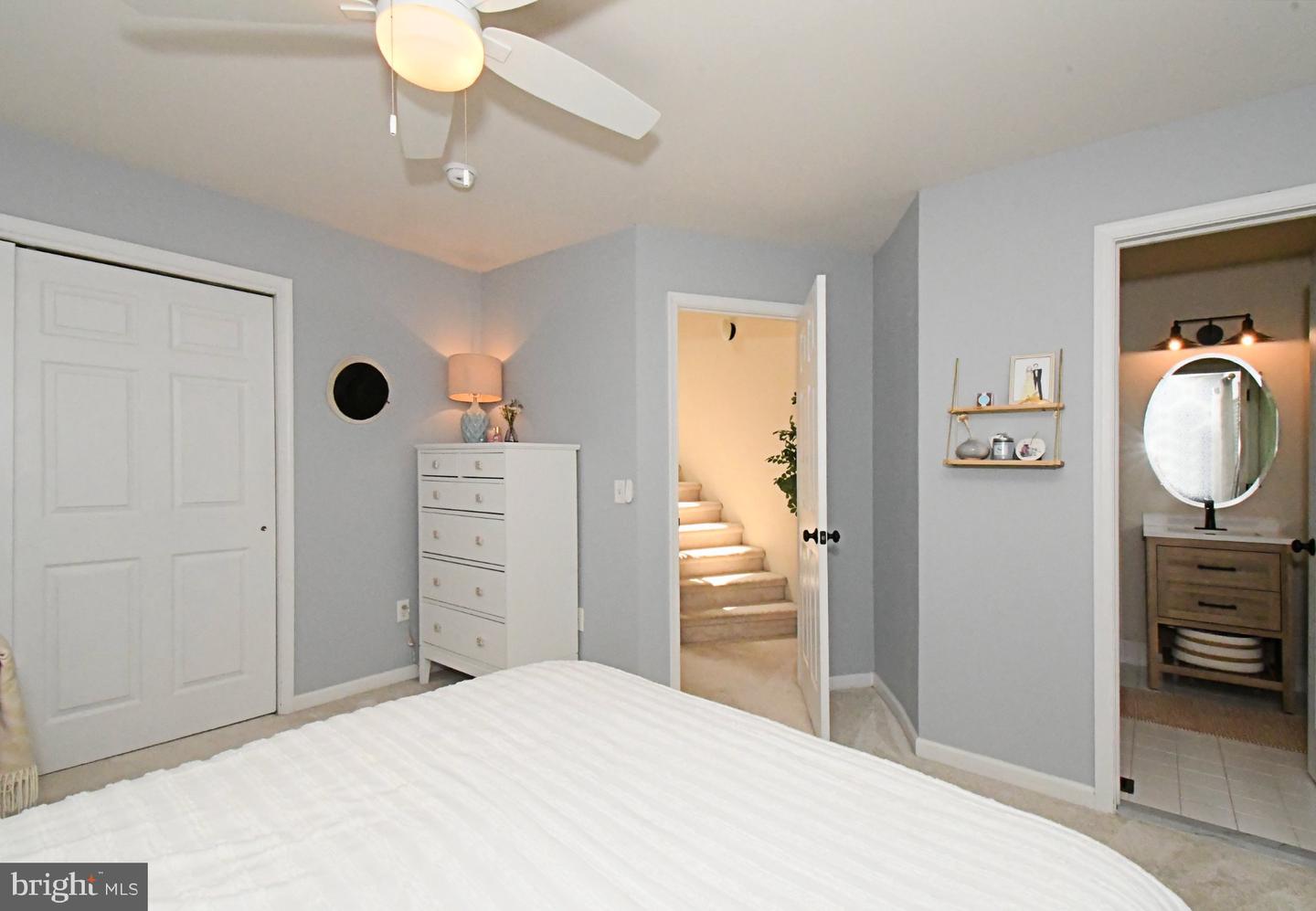 313 W 3rd Ave # Property Photo 37
