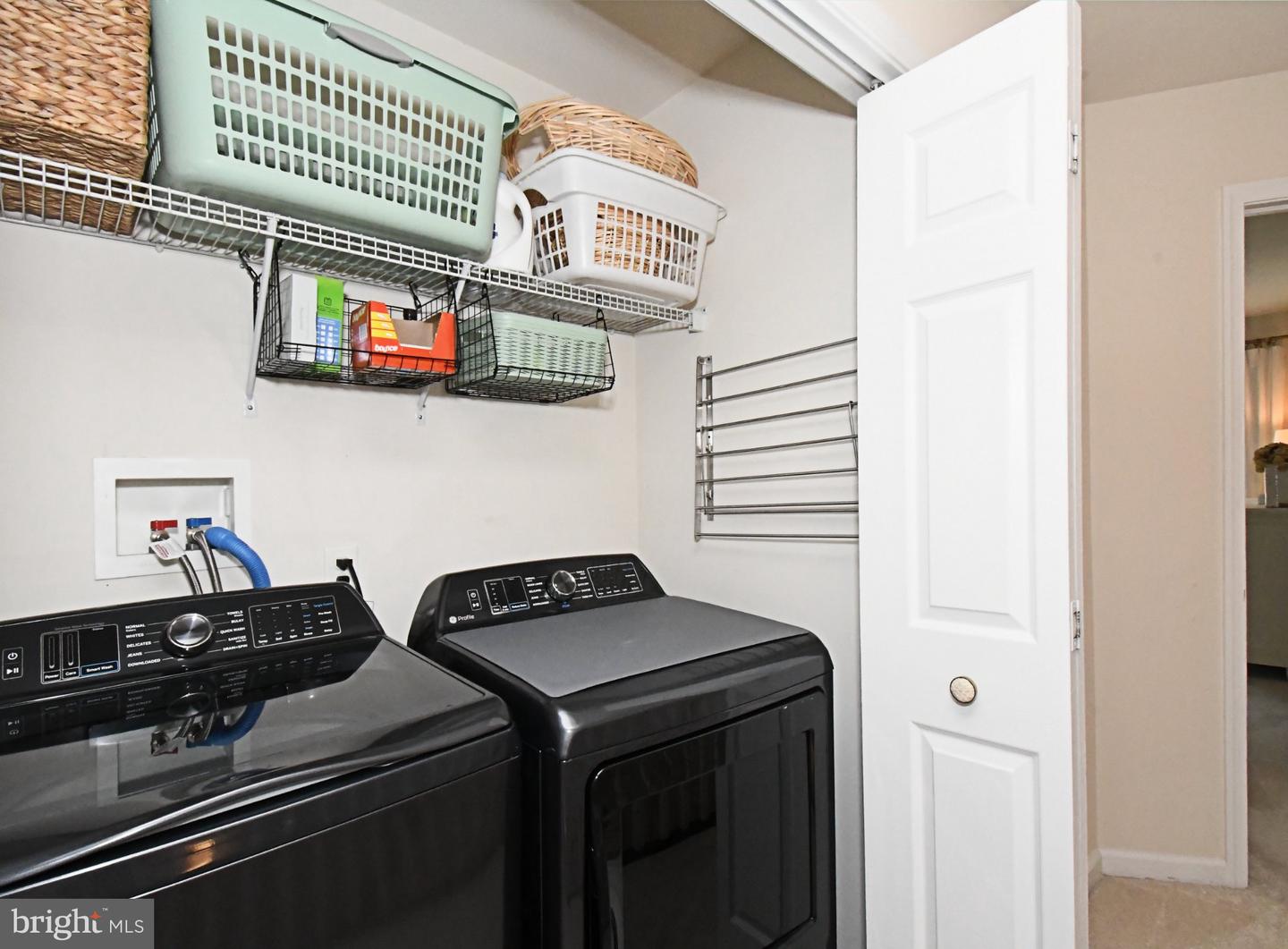 313 W 3rd Ave # Property Photo 39