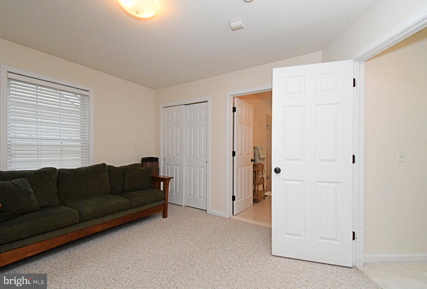 313 W 3rd Ave # Property Photo 43