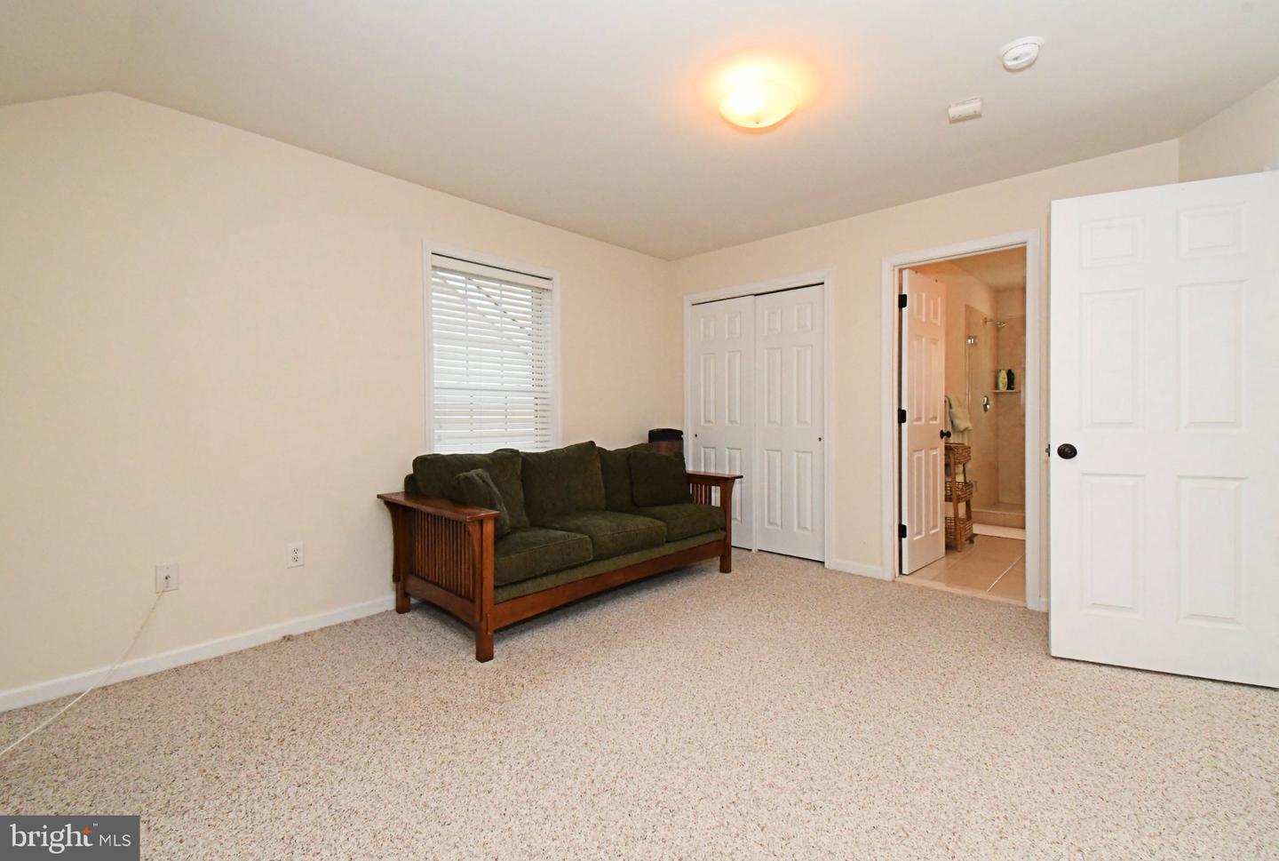 313 W 3rd Ave # Property Photo 45