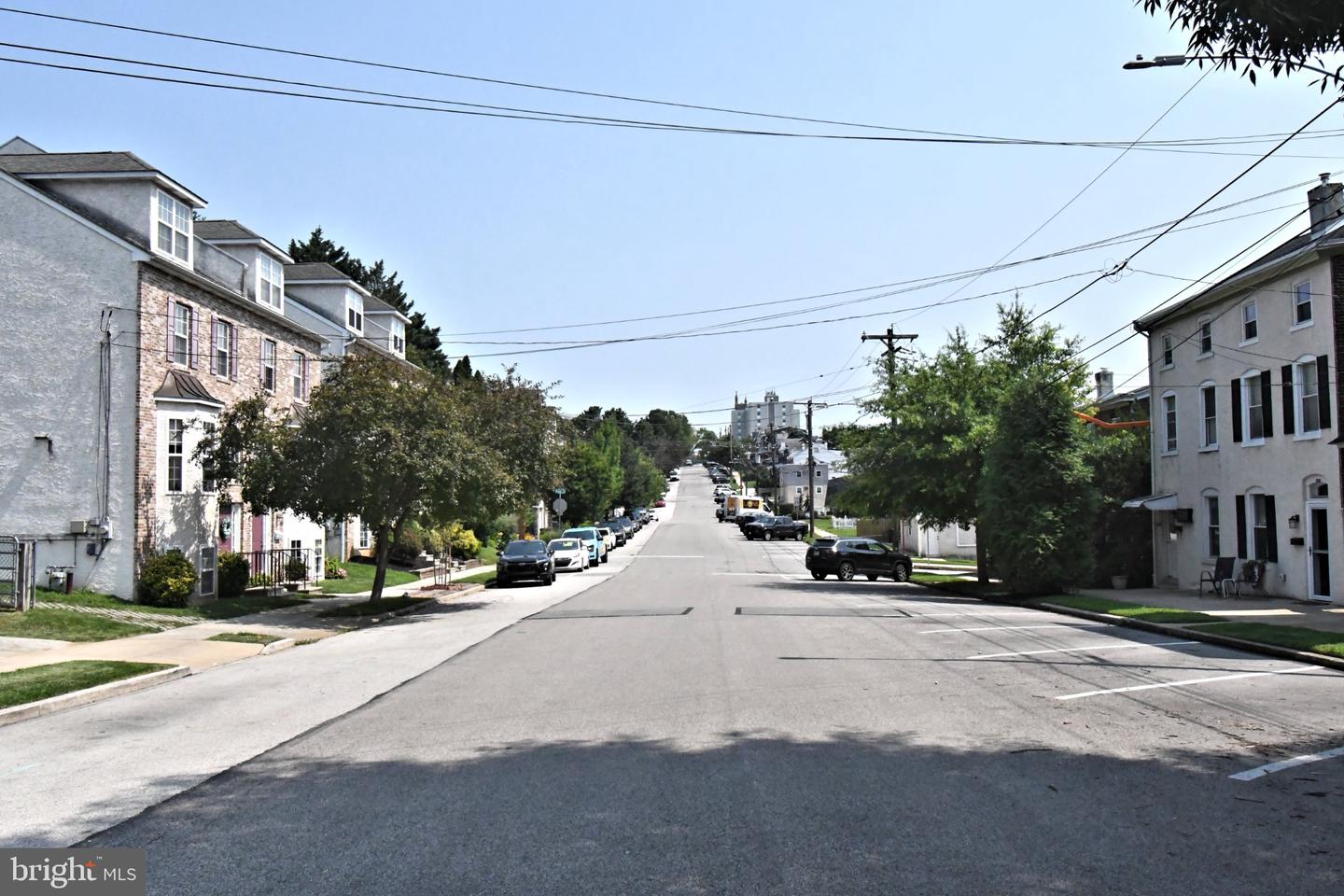 313 W 3rd Ave # Property Photo 70